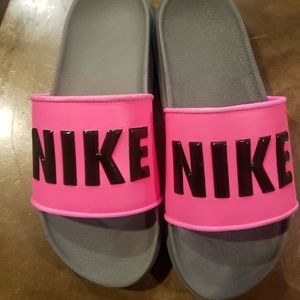 Nike Off Court Slides (women's)